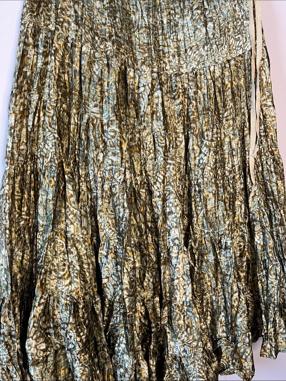 Telluride Sundance vintage 100% crushed silk shiny green gold midi skirt - Picture 2 of 10